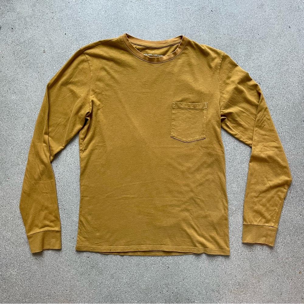 Everlane Organic Cotton Long-Sleeve Pocket Tee | Uniform